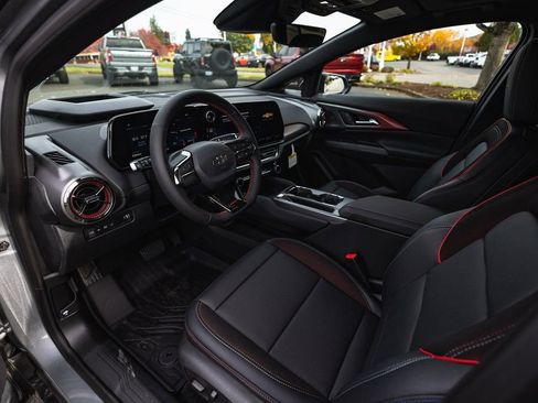 New 2026 Chevrolet Equinox EV RS image 9