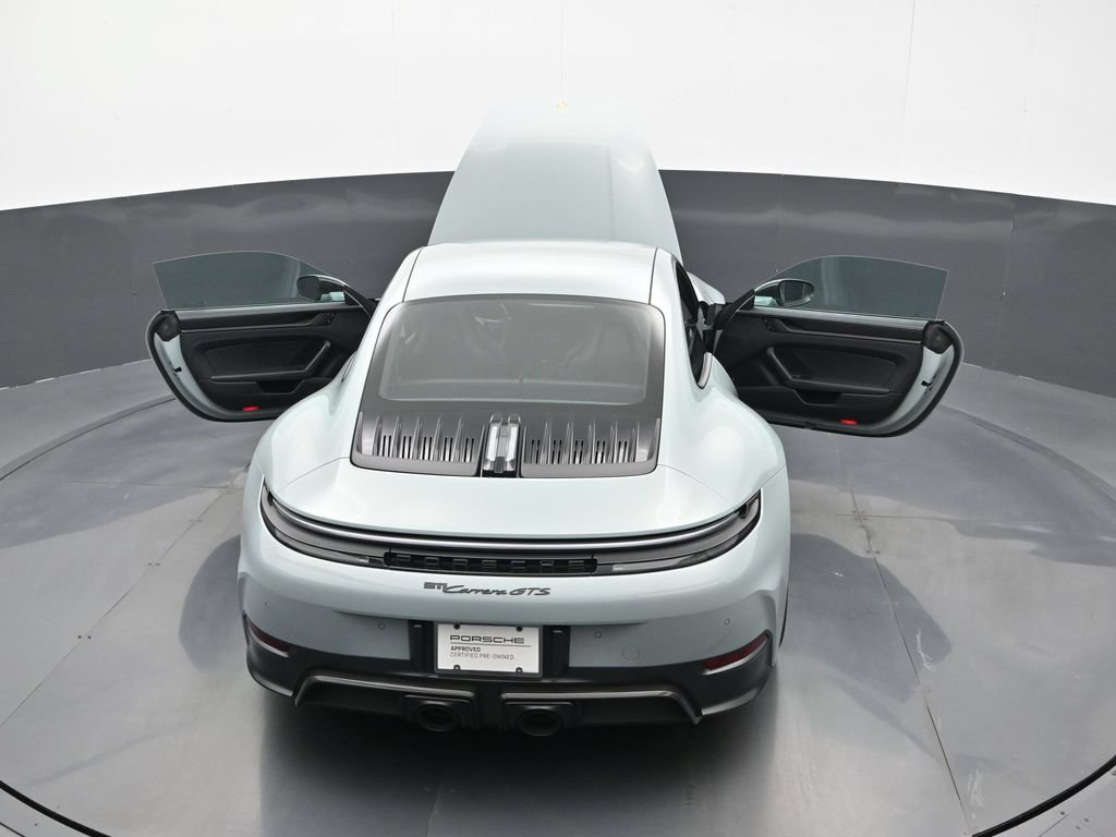 Certified 2025 Porsche 911 Carrera GTS RWD image 24