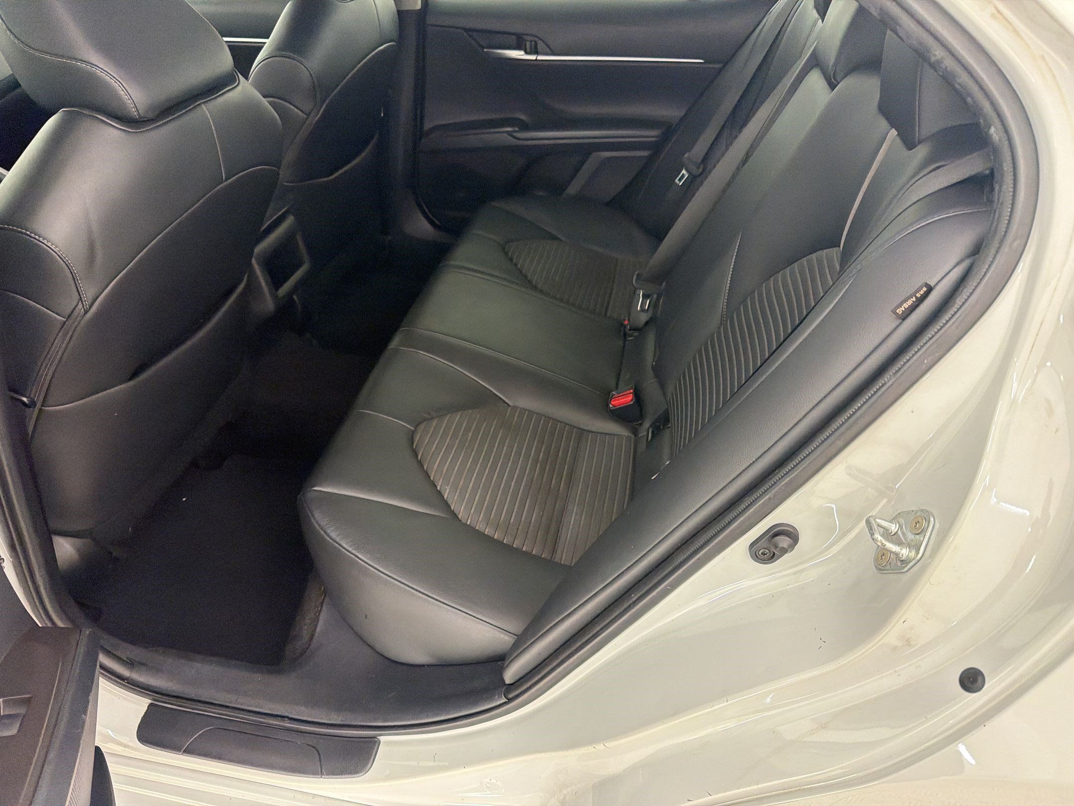 Used 2023 Toyota Camry SE FWD image 20