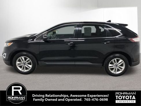 Used 2017 Ford Edge SEL w/ Equipment Group 201A AWD/4WD image 3