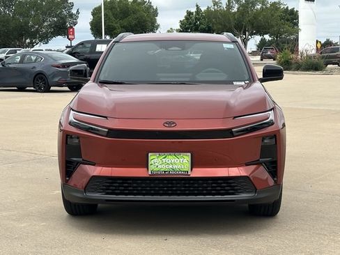 New 2026 Toyota C-HR AWD/4WD image 7