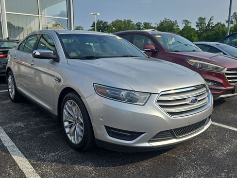 Used 2018 Ford Taurus Limited w/ Driver Assist Package AWD/4WD image 1
