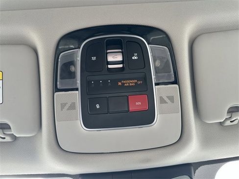 Used 2024 Hyundai Tucson Limited image 28