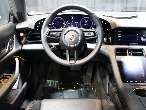 Certified 2023 Porsche Taycan image 22