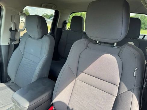 Used 2022 Nissan Frontier S w/ Technology Package AWD/4WD image 10