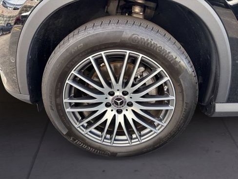 Used 2023 Mercedes-Benz GLC 300 4MATIC image 9