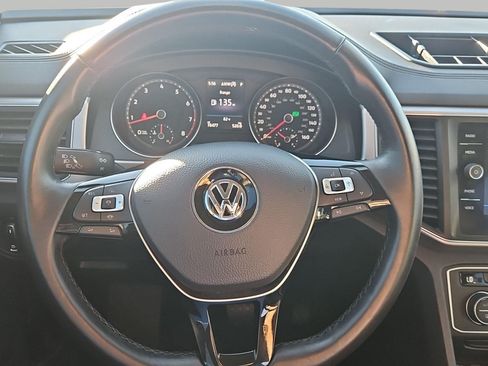 Used 2019 Volkswagen Atlas SE w/ Towing Package AWD/4WD image 19