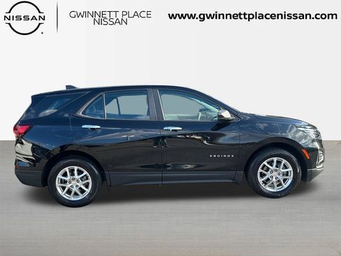 Used 2023 Chevrolet Equinox LS image 4