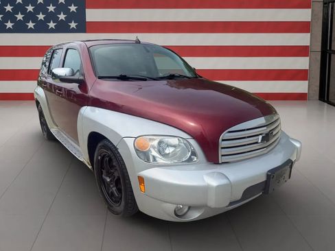 Used 2008 Chevrolet HHR LT FWD image 3