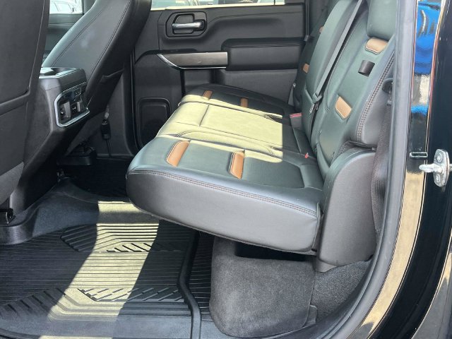 Used 2020 GMC Sierra 2500 AT4 w/ AT4 Premium Package AWD/4WD image 16