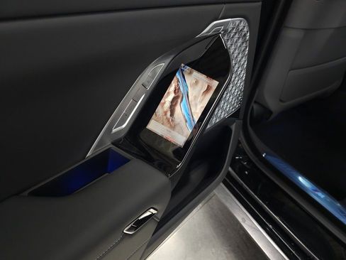 New 2026 BMW 760i xDrive w/ Executive Package AWD/4WD image 38