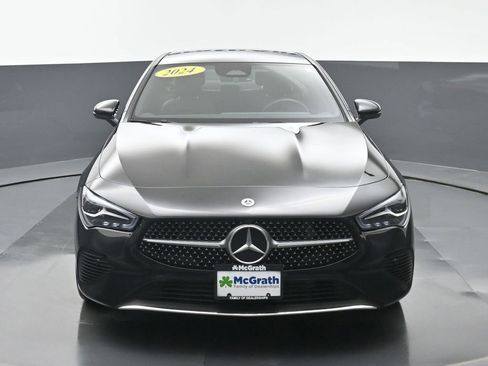 Used 2024 Mercedes-Benz CLA 250 4MATIC image 4