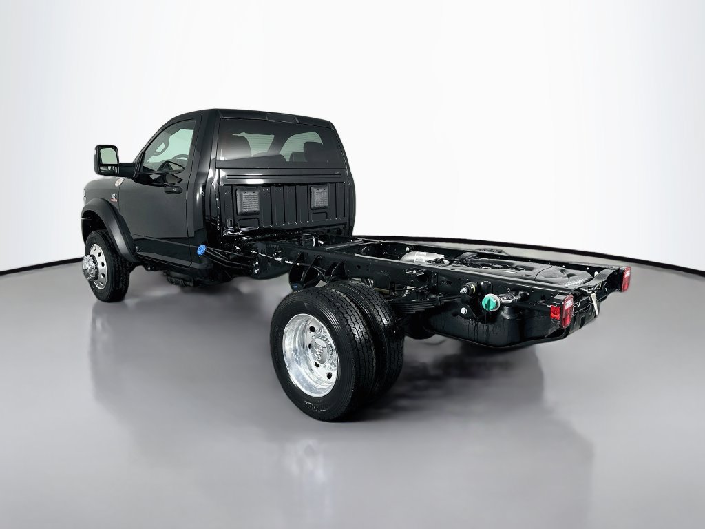 New 2026 RAM 4500 Tradesman w/ Chrome Appearance Group AWD/4WD image 5