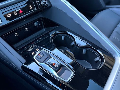 New 2025 Audi Q5 Premium image 19