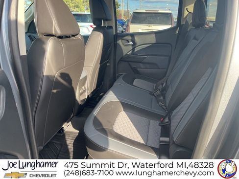 Used 2022 Chevrolet Colorado Z71 image 9