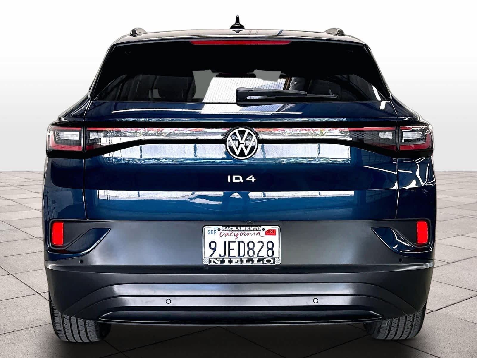 Used 2023 Volkswagen ID.4 2WD image 8