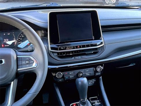 Used 2022 Jeep Compass Altitude image 6