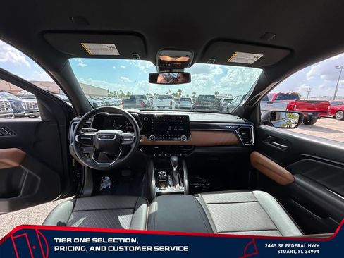 Certified 2023 GMC Canyon AT4 w/ AT4 Premium Package AWD/4WD image 30
