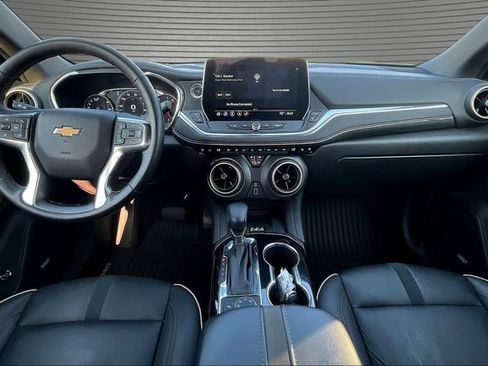 Used 2024 Chevrolet Blazer Premier w/ Driver Confidence II Package AWD/4WD image 7