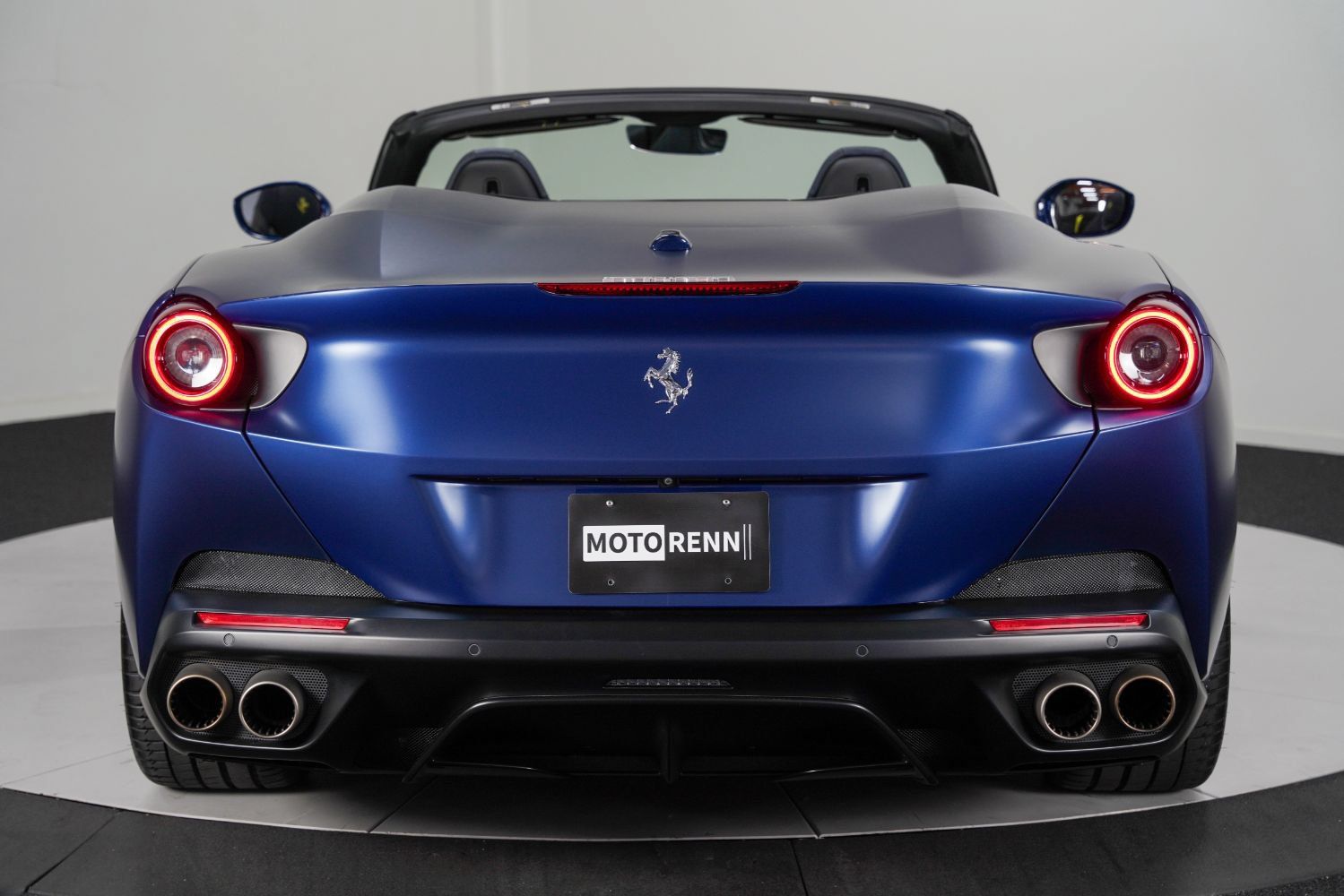 Used 2019 Ferrari Portofino RWD image 8