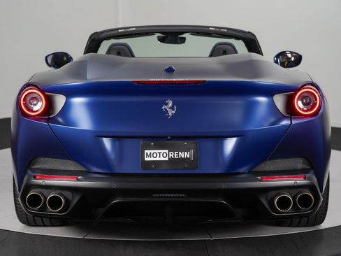 Used 2019 Ferrari Portofino RWD image 8