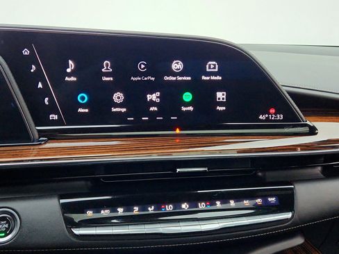 Used 2023 Cadillac Escalade Premium Luxury w/ LPO, Radiant Package image 19