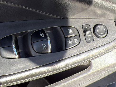 Used 2019 Nissan Maxima 3.5 SL w/ Floor Mat Group image 10