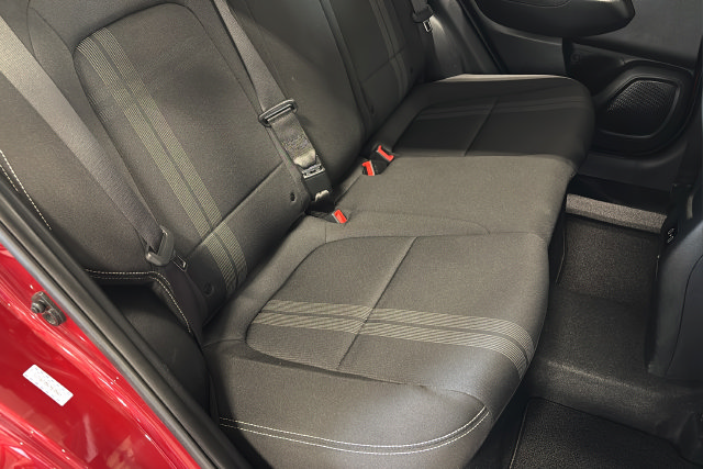 Certified 2024 Hyundai Venue SEL FWD image 24