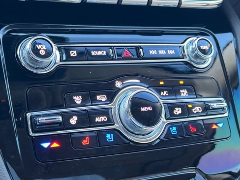 Certified 2022 Lincoln Corsair Grand Touring w/ Elements Technology Bundle image 21