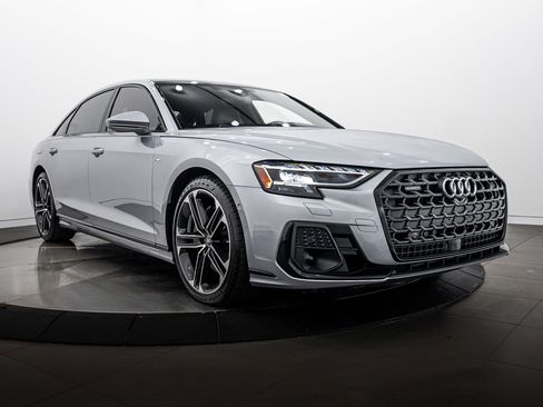 Certified 2025 Audi A8 L 3.0T AWD/4WD image 2