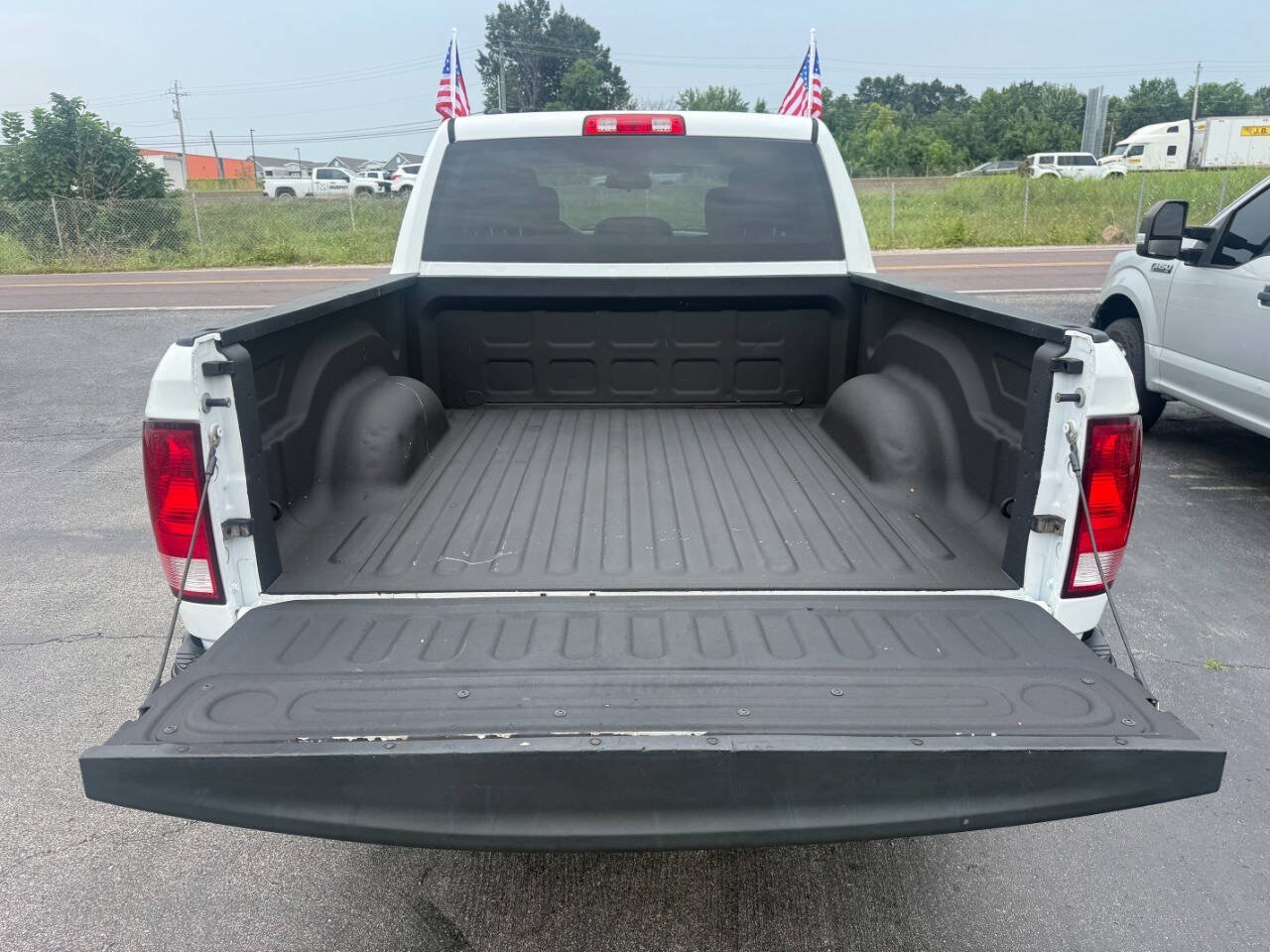 Used 2016 RAM 1500 Tradesman w/ Popular Equipment Group AWD/4WD image 7