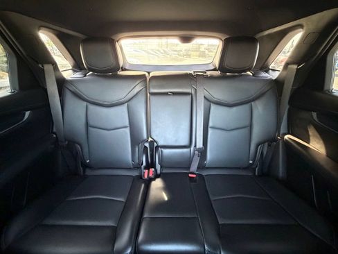 Used 2022 Cadillac XT5 Premium Luxury FWD image 24