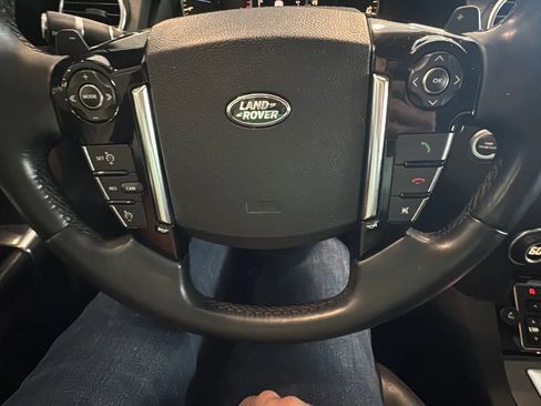 Used 2016 Land Rover LR4 HSE AWD/4WD image 43