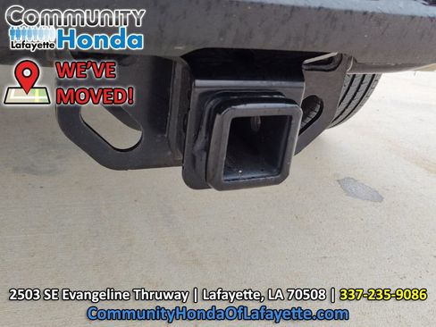 Used 2020 Toyota Tacoma TRD Sport w/ Technology Package RWD image 8