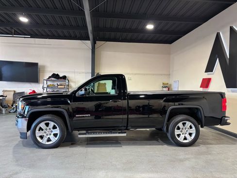 Used 2017 GMC Sierra 1500 SLE image 8