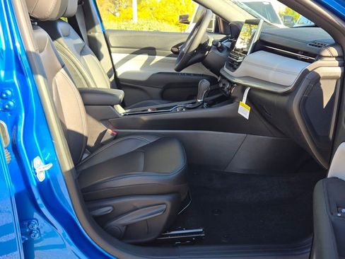 New 2026 Jeep Compass Limited image 7