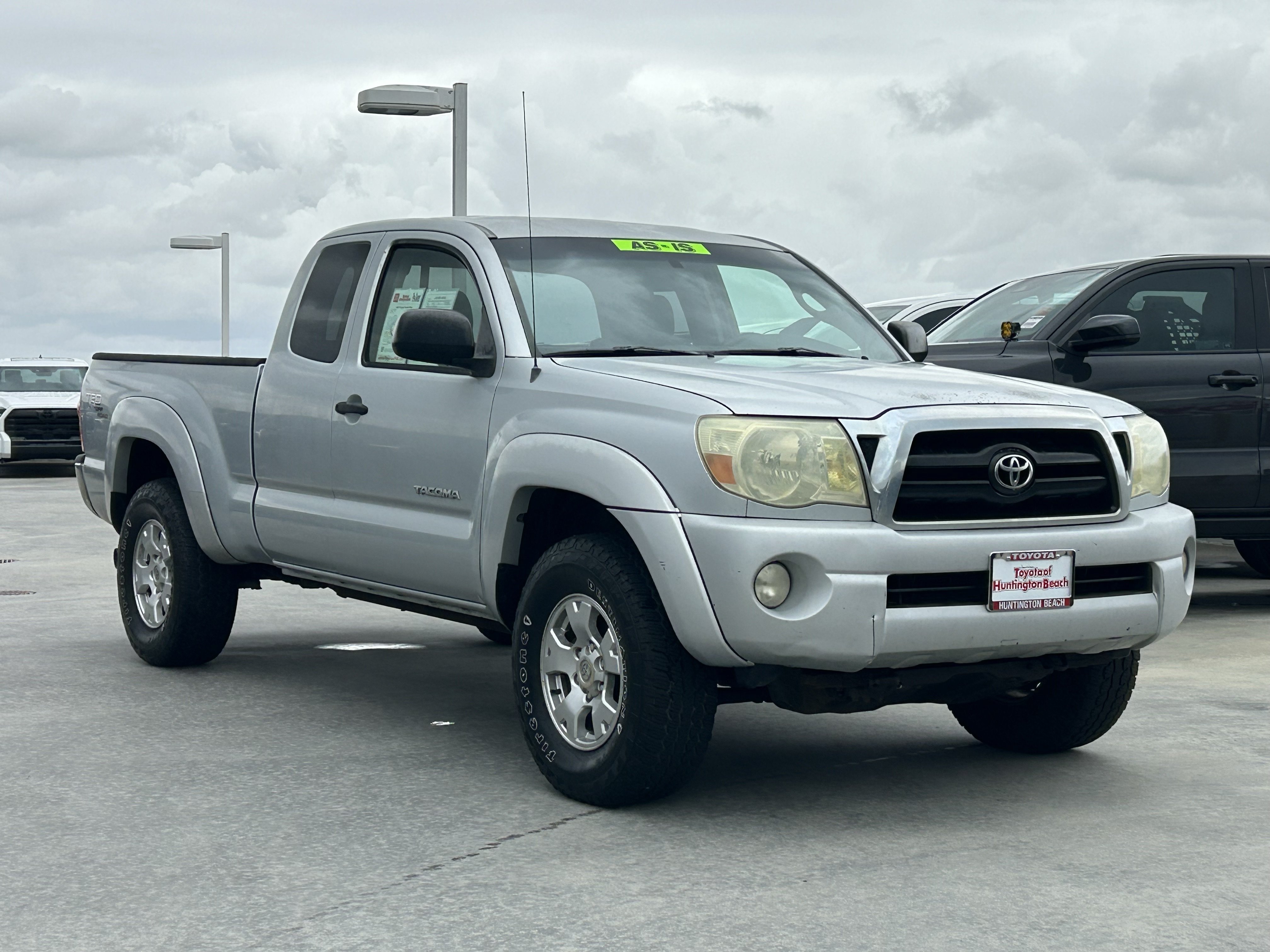 Used 2005 Toyota Tacoma 4x4 Access Cab image 2