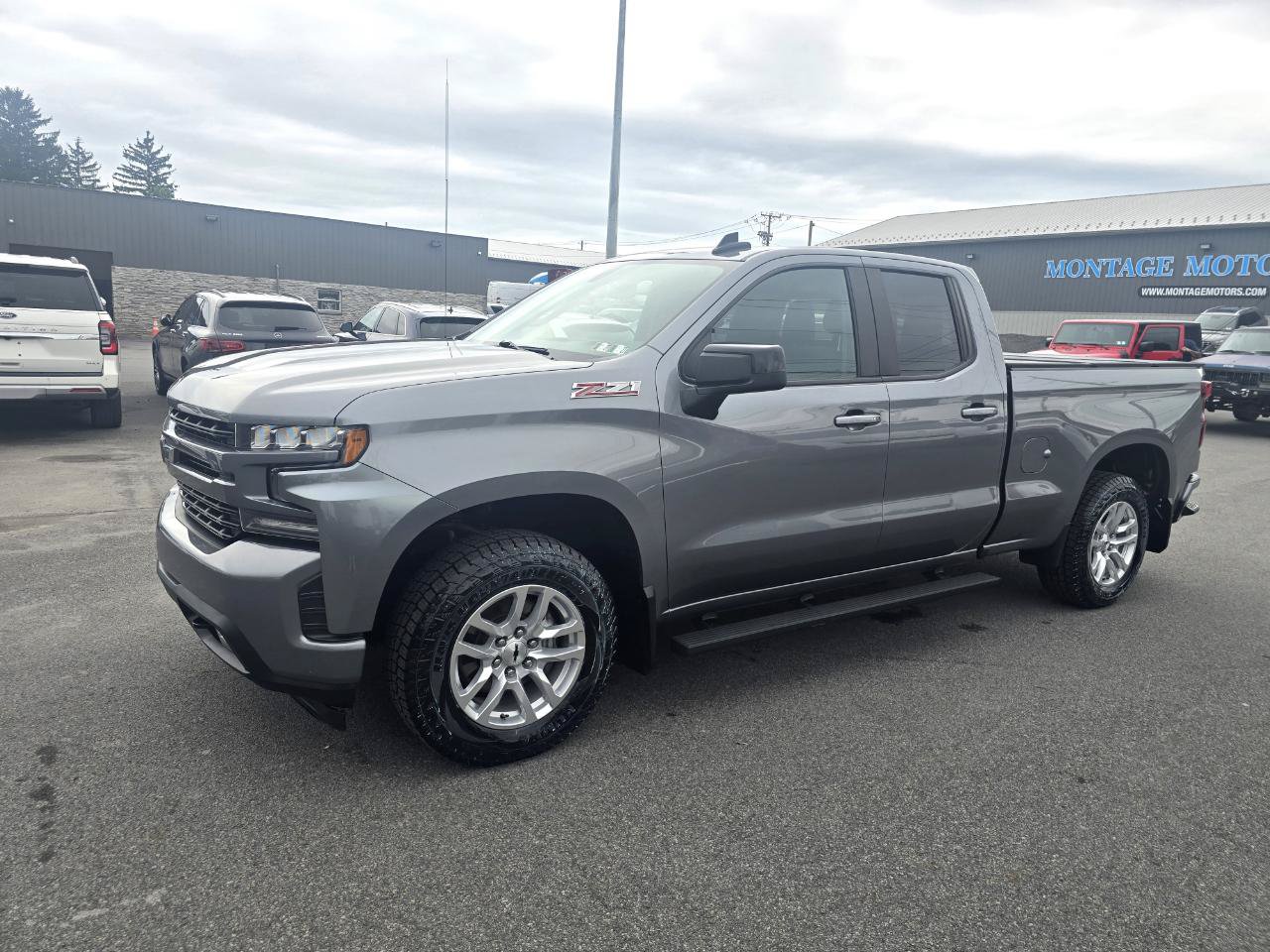 Used 2020 Chevrolet Silverado 1500 RST w/ All-Star Edition AWD/4WD image 3