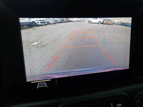 Used 2021 GMC Terrain SLT w/ Infotainment Package II AWD/4WD image 25