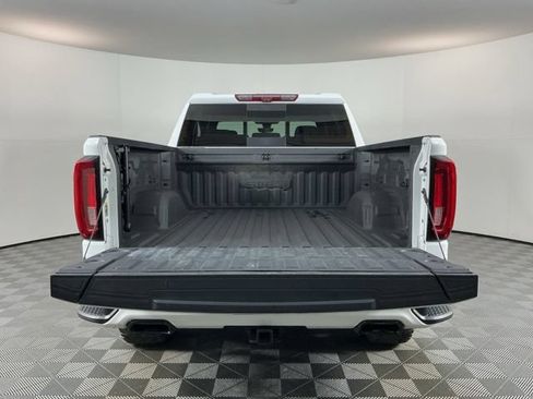 Used 2020 GMC Sierra 1500 AT4 w/ Off-Road Performance Package AWD/4WD image 7