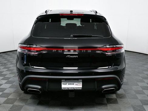 Certified 2026 Porsche Macan image 28