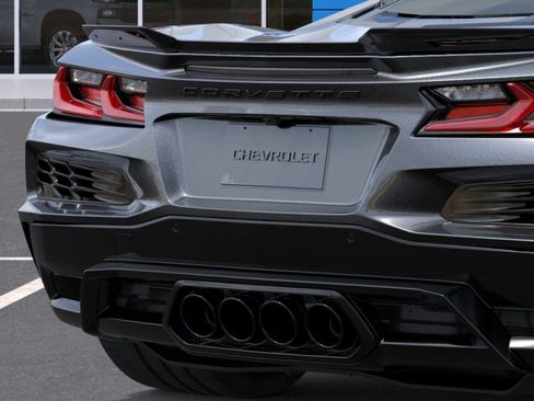 New 2027 Chevrolet Corvette Grand Sport w/ Z52 Sport Performance Package RWD image 14