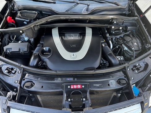 Used 2012 Mercedes-Benz GL 450 4MATIC image 25