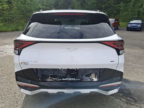Certified 2024 Kia Sportage SX AWD/4WD image 4
