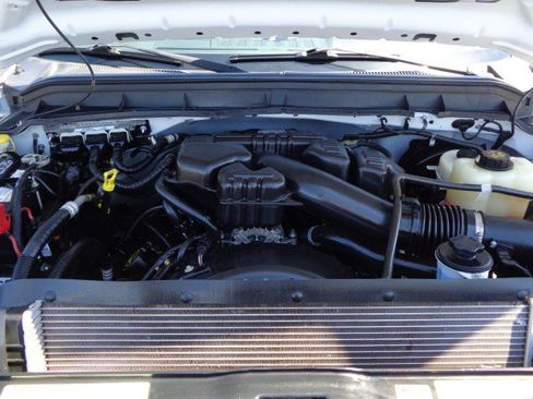 Used 2016 Ford F250 XL w/ Power Equipment Group RWD image 12