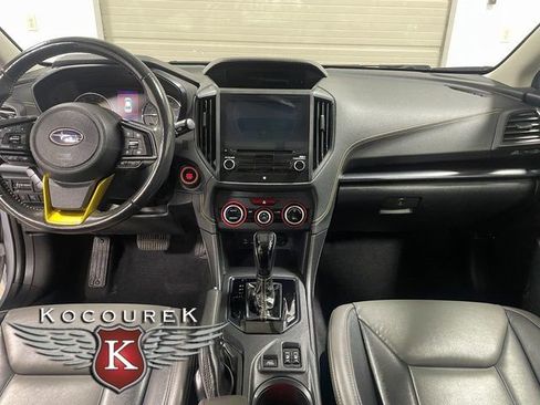 Used 2021 Subaru Crosstrek 2.5i Sport w/ Moonroof Package AWD/4WD image 13
