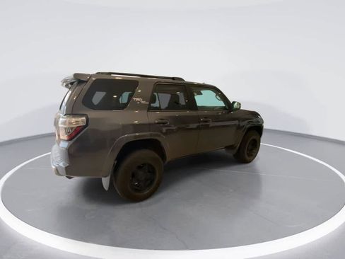 Certified 2023 Toyota 4Runner TRD Off-Road Premium w/ Moonroof Package AWD/4WD image 8