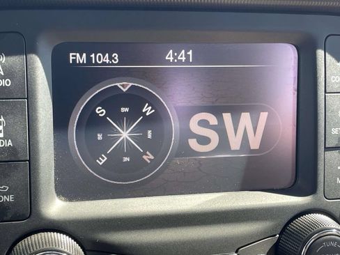 Used 2021 Jeep Wrangler Sport AWD/4WD image 16
