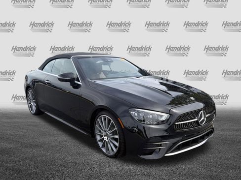 Used 2023 Mercedes-Benz E 450 Cabriolet image 2