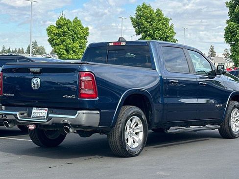 Used 2022 RAM 1500 Laramie AWD/4WD image 4